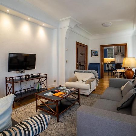 La Concha Cozy Balcony Apartment By Cisan Rentals San Sebastian Exterior photo