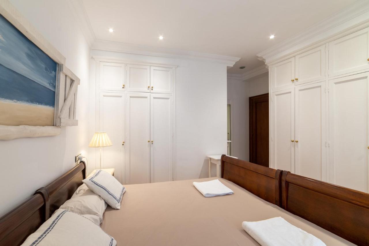 La Concha Cozy Balcony Apartment By Cisan Rentals San Sebastian Exterior photo